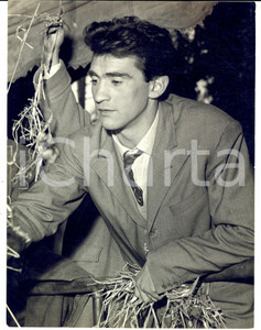 Fotografia d epoca originale 1960 ca CINEMA Ritratto di Walter CHIARI sul set di un film  Foto 18x24 1