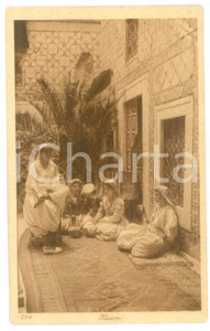 Cartolina originale da collezione 1910 ca COSTUMI ALGERIA  Giovani donne in un harem  Cartolina vintage 1