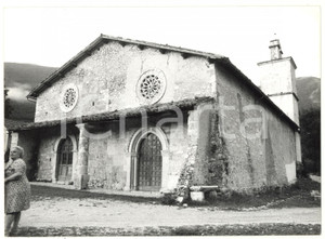 Fotografia d epoca originale 1979 CAMPI PG Chiesa di SAN SALVATORE  Veduta panoramica Foto VINTAGE 18x13 1