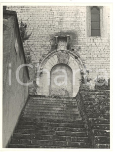 Fotografia d epoca originale 1971 TERNI  PIEDILUCO Chiesa di San Francesco  Portale della fiancata Foto 1