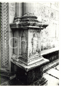 Fotografia d epoca originale 1978 VISSO  SANTUARIO DI MACERETO MC Dettaglio del portale  Foto 13x18 cm 1