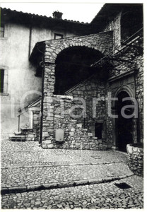 Fotografia d epoca originale 1978 CASCIA Ingresso al Monastero di Santa Rita  Foto VINTAGE 13x18 cm 1