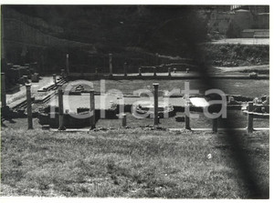 Fotografia d epoca originale 1981 VOLTERRA PI Resti del teatro romano Fotografia VINTAGE 18x13 cm 1