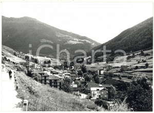 Fotografia d epoca originale 1977 TEMÃ™ / VAL CAMONICA BS Veduta panoramica del paese Foto 18x13 cm 1