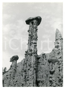 Fotografia d epoca originale 1977 SCANCIO Piramidi di SEGONZANO Panorama  Foto 17x13 cm 1