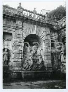 Fotografia d epoca originale 1981 SORIANO NEL CIMINO Fontana Papacqua  Gruppo del MosÃ¨  Foto 13x17 cm 1