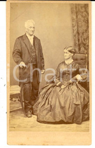 Fotografia d epoca originale 1870 ca LECCO Ritratto Giambattista BRUNI con la moglie Letizia  Foto BOSSI CDV 1