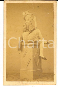 Fotografia d epoca originale 1860 ca PARIS Ritratto ballerina RIGOLBOCHE in posa seduta Foto TRINQUART RARA 1