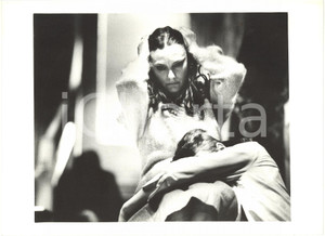 Fotografia d epoca originale 1985 MILANO TEATRO  Lucilla MORLACCHI in La locanda di Norma Maccanna Foto 1