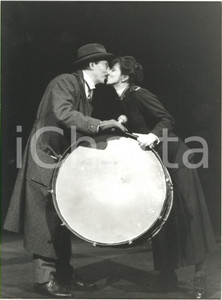 Fotografia d epoca originale 1993 TEATRO STABILE BOLZANO Mario PACHI Patrizia MILANI in Il maggiore Barbara 1