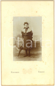 Fotografia d epoca originale 1906 TORINO Famiglia KRAUS  Fanciulla con ombrellino Foto NAVARINI 11x18 cm 1