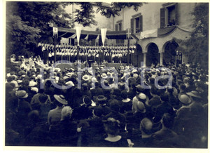 Fotografia d epoca originale 1945 ca VERONA Istituto Campostrini  Saggio scolastico  Coro in concerto Foto 1