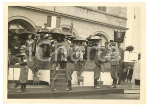 Fotografia d epoca originale 1932 PNF FROSINONE VII Leva Fascista  Cerimonia in piazza Foto 18x13 cm 1