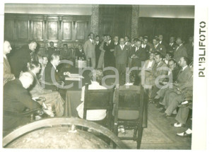 1954 ROMA Gaetano MARTINO durante conferenza stampa - Foto 18x13