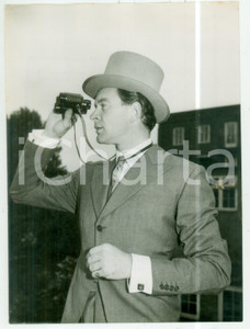 1957 BBC The Calendar - Tony BRITTON portraying the racehorse owner Garry ANSON