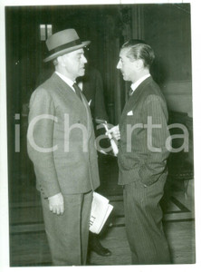 1957 ROMA Consiglio dei Ministri - Gaetano MARTINO con Giorgio BOMBASSEI *Foto