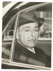 1954 LONDON Lancaster House - Ritratto di Gaetano MARTINO in auto *Foto 15x20