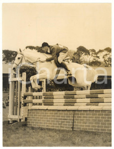 1955 WINDSOR GREAT PARK European Horse Trials - Angelo CAPUZZO on TAQUILO *Photo