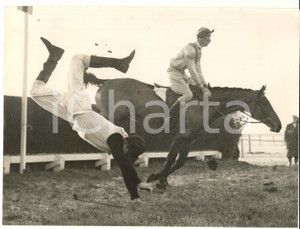 1956 LINGFIELD Godstone Handicap - Jim RENFREE after crashing at a fence *Photo