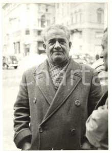 Fotografia d epoca originale 1955 ca ROMA Tito BROCCHIANTI presunto vincitore alla Lotteria Foto 13x18 1