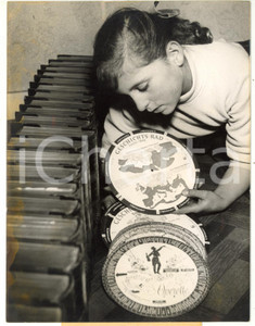 1953 HAMBURG Knowledge and entertainement on a turn-plate *Photo 15x20
