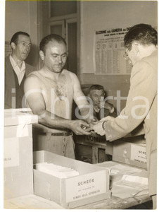 1953 ELEZIONI A SAN COLOMBANO AL LAMBRO Seggi elettorali *Foto 13x18 cm