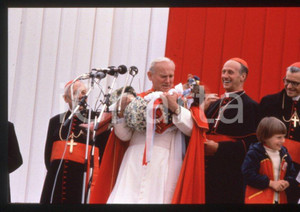 JOHN PAUL II Francois MARTY - PARIS Pope with a girl 1980 *35mm vintage slide 52
