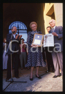Magda OLIVERO - PREMIO CARUSO Soprano italiano 1988 * 35 mm vintage slide 6