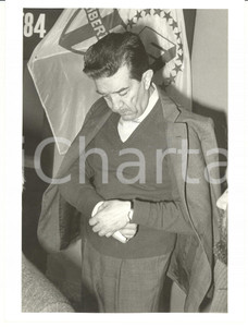 1985 ca MILANO - DC Franco EVANGELISTI finge di dormire *Foto 18x24 cm