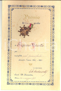1933 MILANO Scuola "M. Immacolata" - Premio ad Agnese VOLONTE' con medaglietta Certificato di premiazione, con medaglietta dell'epoca. CONDIZIONI: G     originale e autentica 1