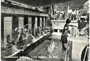 Cartolina originale da collezione 1960 CASTELLAMMARE DI STABIA Fonti all interno TERME STABIANE ANIMATA FG VG 1