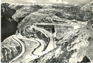 Cartolina originale da collezione 1965 MONTE SANT ANGELO FG Strada panoramica che conduce al paese Cartolina FG VG 1