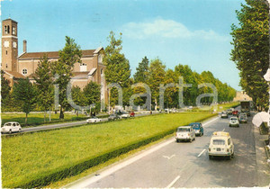 Cartolina originale da collezione 1964 MONZA MB Viale Cesare BATTISTI Chiesa CARMELO  FIAT 110 Cartolina FG VG 1
