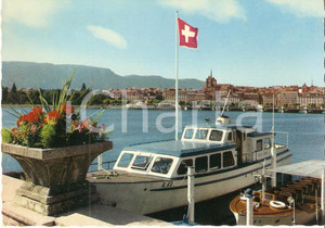 Cartolina originale da collezione 1975 ca GENEVE SUISSE Battello attraccato alla rada Cartolina FG VG 1