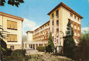 Cartolina originale da collezione 1966 MUZZANO BI Il giardino dell Istituto Salesiano Cartolina VINTAGE FG VG 1