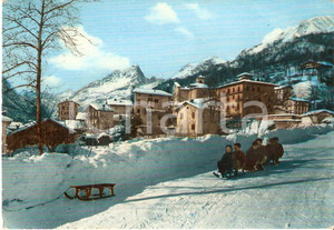 Cartolina originale da collezione 1968 ALA DI STURA TO Bimbi in slittino all entrata del paese Cartolina FG NV 1