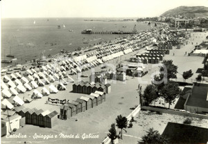 Cartolina originale da collezione 1955 GABICCE MARE PU Veduta aerea di spiaggia e lungomare Cartolina FG VG 1