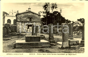 Cartolina originale da collezione 1940 ca AKSUM ETIOPIA COSTUMI Pietre sacre per incoronazione imperatori FP NV 1