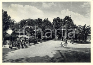 Cartolina originale da collezione 1950 ca SALSOMAGGIORE TERME PR Viale ROMAGNOSI  Mode confezioni ANIMATA 1