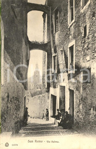 Cartolina originale da collezione 1908 SANREMO (IM) Veduta di Via PALMA *Cartolina postale ANIMATA FP VG 1