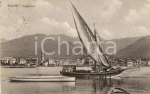 Cartolina originale da collezione 1924 RAPALLO GE Barca a vela al largo del paese Cartolina ANIMATA FP VG 1