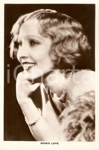 Cartolina originale da collezione 1930 ca CINEMA Actress Bessie LOVE Portrait with necklace *Cartolina FP NV 1