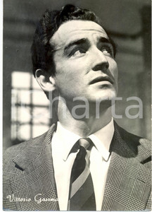 Cartolina originale da collezione 1955 ca CINEMA Vittorio GASSMAN Ritratto fotografico *Cartolina FG NV 1