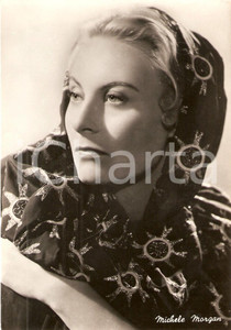 Cartolina originale da collezione 1955 ca CINEMA Attrice MichÃ¨le MORGAN indossa foulard Cartolina FG NV 1