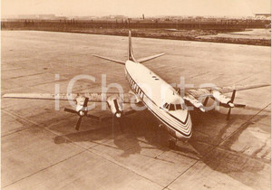 Cartolina originale da collezione 1960 ca ALITALIA Vickers - Armstrongs Aereo VICKERS VISCOUNT in pista *Cartolina 1