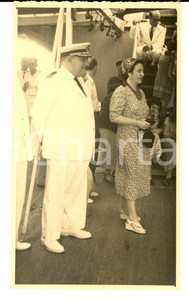 Fotografia d'epoca originale 1949 SANTOS (BRASILE) Comandante Ugo CHINCA tra i passeggeri della nave *Foto 1