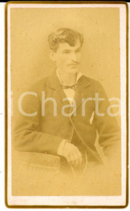 Fotografia d'epoca originale 1870 ca BUENOS AIRES (ARGENTINA) Ritratto di un giovane *Foto G. CAPPELLI 1