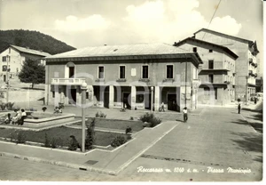 Cartolina originale da collezione 1960 ca ROCCARASO AQ Veduta di Piazza MUNICIPIO Cartolina FG VG 1