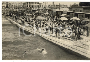 Fotografia d'epoca originale 1930 Milano Lido Park *FOTO Piscina bambini e bagnanti 1