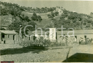 Fotografia d epoca originale 1937 MESSINA Veduta di una fattoria con silos DUCE 1